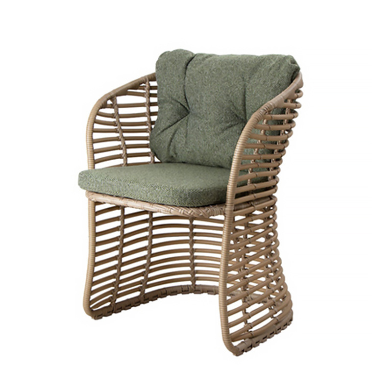 Tafels en stoelen Binnenplaats - Coffee Tea Garden recensie en prijs
