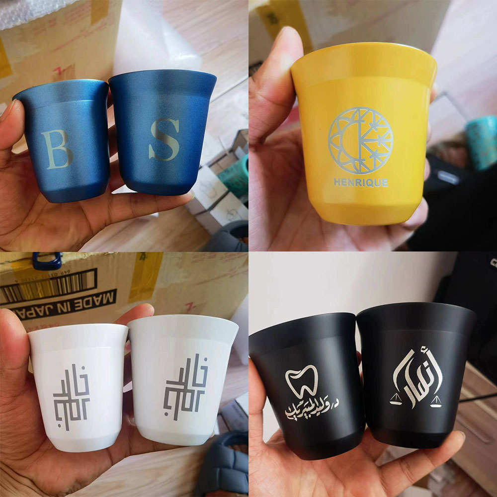 Geïsoleerde dubbelwandige roes - Coffee Tea Logo recensie en prijs