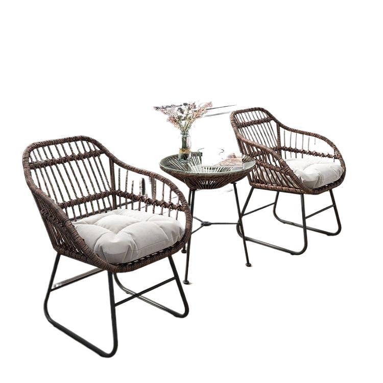 Balkon kleine tafel en stoel t - Coffee Tea Garden recensie en prijs