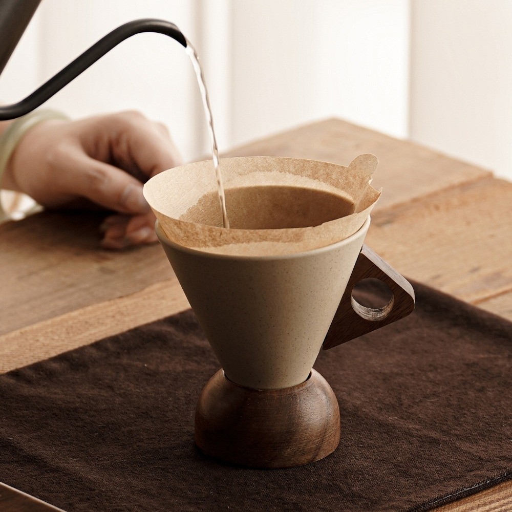 Ruwe keramische driehoekige co - Coffee Tea Essentials recensie en prijs